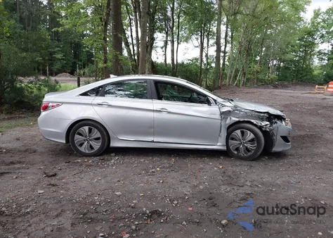 2013 Hyundai Sonata Hybrid Limited from USA, damaged, VIN KMHEC4A42DA085294
